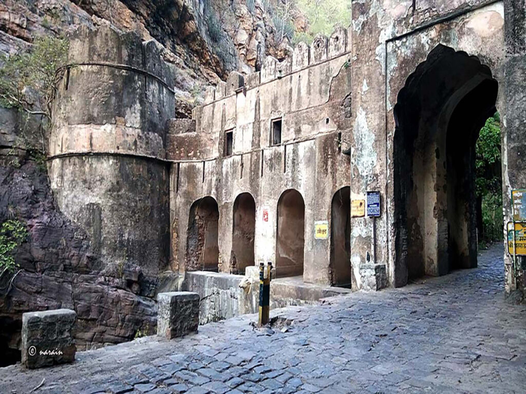The magnificent Fort at the entry of the Ranthambore Tiger Reserve, the dream destination.
